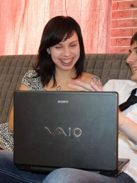 Хозяйка Ирина продолжение. Серия: Хозяйка заставляет лизать фото