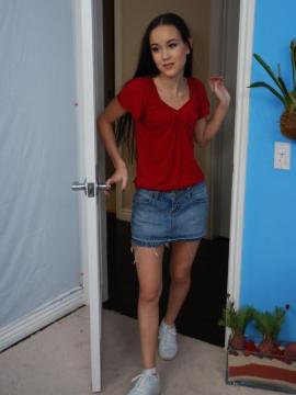 Пожилая соседка Варвара. Тематика: Зрелая соседка фото