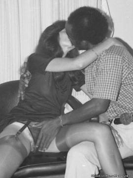 Запретная Страсть Матери и Сына (Восьмой раз). Тематика: Мать заставила сына лизать пизду фото